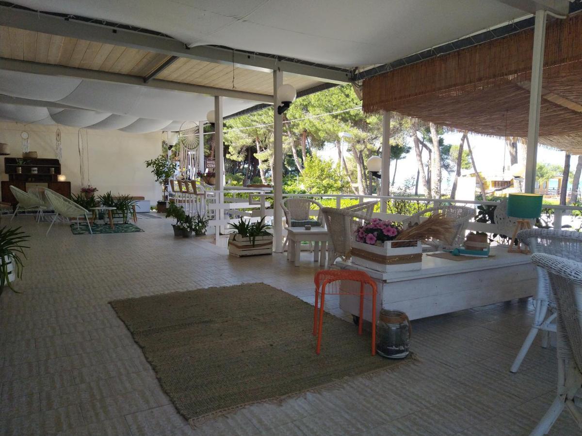 Hotel Petit Silvi Marina Extérieur photo